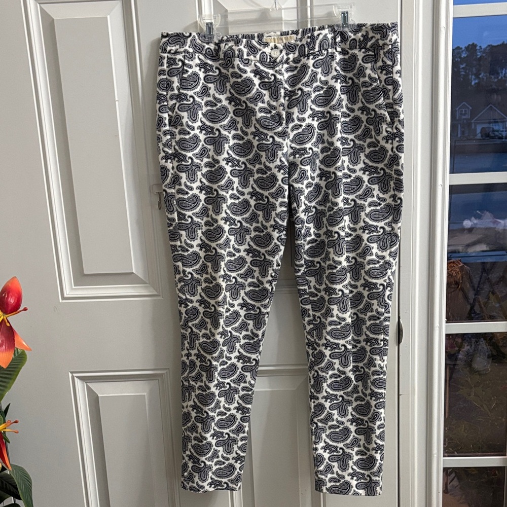 Michael Kors Navy and White Paisley Fabric Size 14 Great Condition